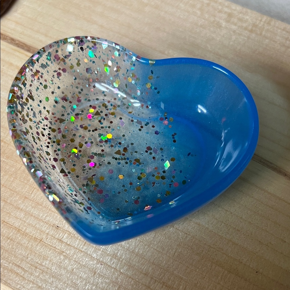❤️ 2 for $20 Handmade Sparkling Blue Heart Trinket Dish